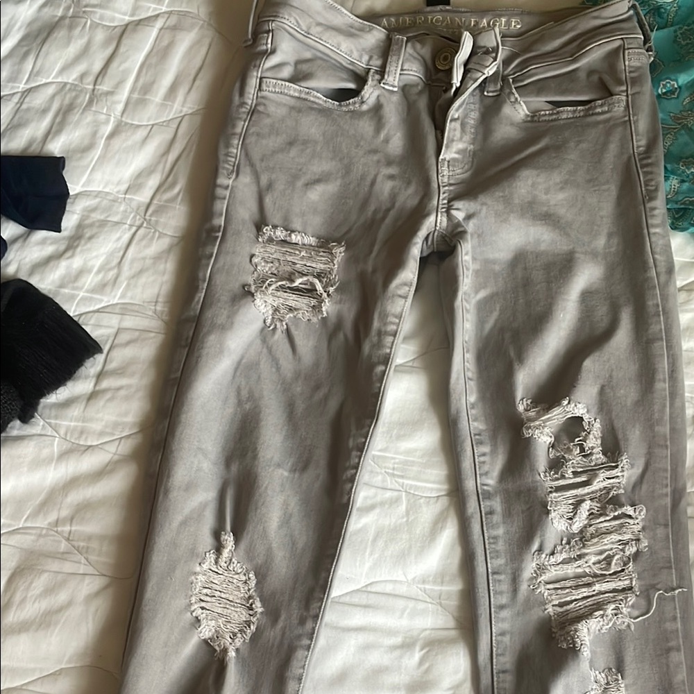 Gray ripped AE jeans size 2